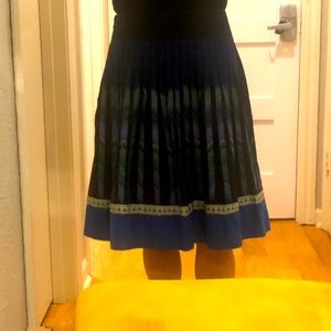 Beautiful cotton & silk fully lined pleated skirt